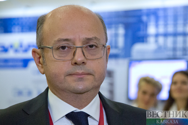 Глава Минэнерго Азербайджана выступил за продление сделки ОПЕК+ 