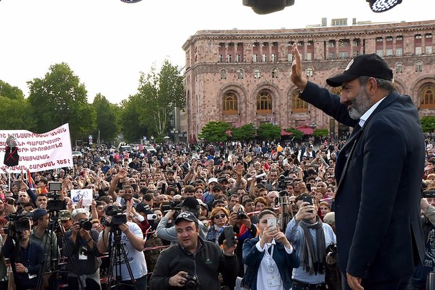 Серж Саргсян признал: народ Армении в 2018 году выступил против "партии войны" карабахского клана