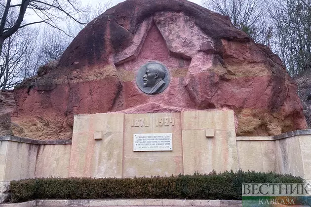 Памятник Ленину в Кисловодске